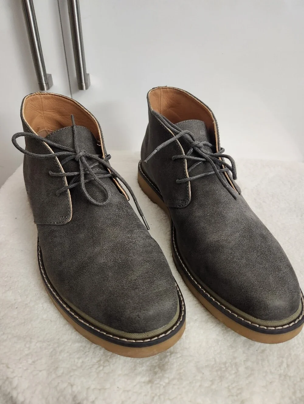 Nine West Men's Charcoal Suede Chukka Boots with Tan Sole